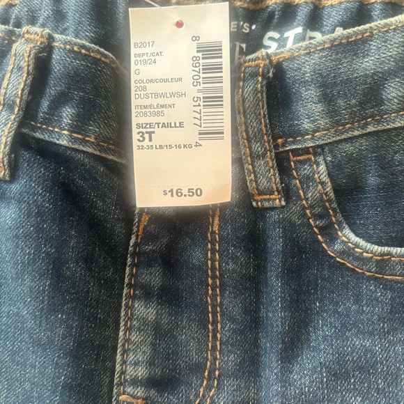 NWT The Children’s Place Straight Adjustable Toddler Boy Jeans size 3T - Picture 2 of 3